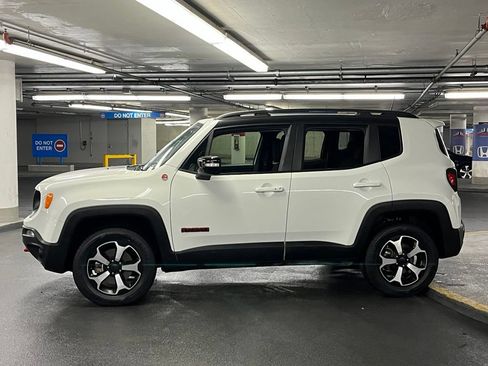 Used 2022 Jeep Renegade Trailhawk w/ Trailer Tow Group AWD/4WD image 30