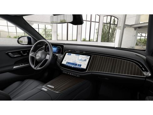 New 2026 Mercedes-Benz E 350 4MATIC Sedan image 5