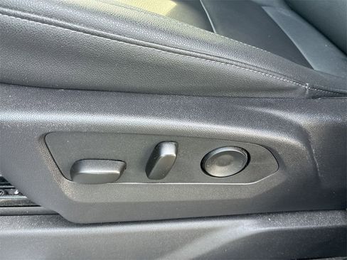 Used 2025 GMC Sierra 1500 Elevation w/ Elevation Premium Package image 12