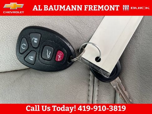 Used 2012 GMC Acadia SLT AWD/4WD image 29