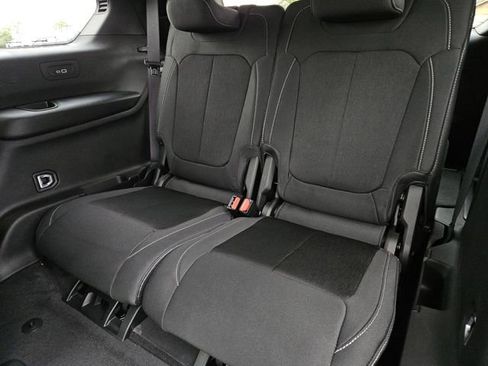 New 2026 Jeep Grand Cherokee L 2WD image 30