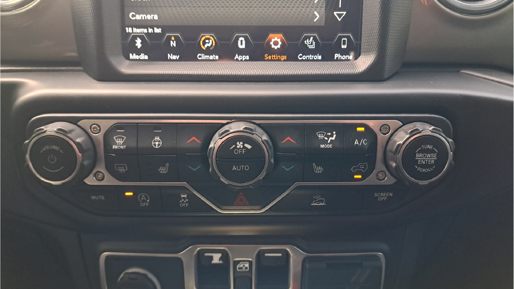 Used 2020 Jeep Gladiator Overland AWD/4WD image 21