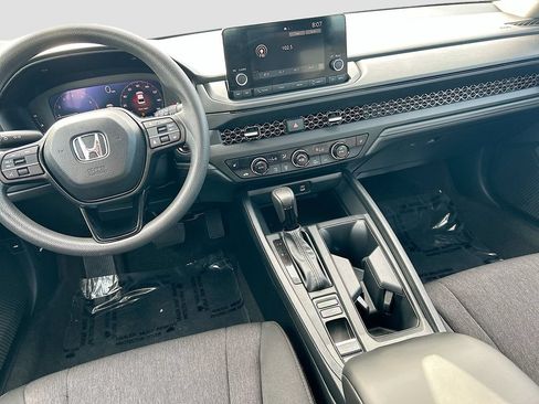 Used 2023 Honda Accord EX image 23