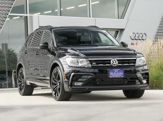 Used 2020 Volkswagen Tiguan SE R-Line w/ 3rd Row Seat Package image 1