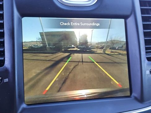 Used 2020 Chrysler 300 Touring w/ Sport Appearance Package AWD/4WD image 8