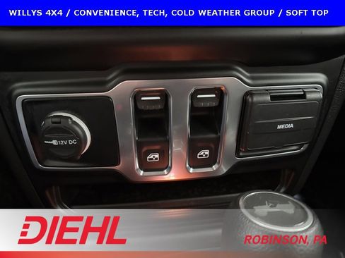 Certified 2022 Jeep Wrangler Willys image 29