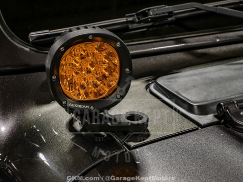 Used 2018 Jeep Wrangler Unlimited Sahara AWD/4WD image 71