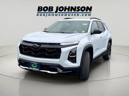 Used 2026 Chevrolet Equinox RS image 3