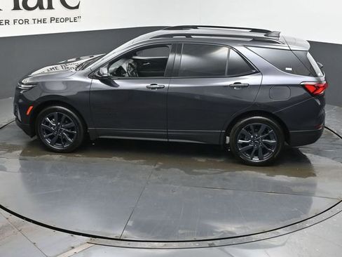 Used 2022 Chevrolet Equinox RS w/ RS Leather Package image 42