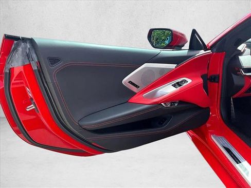 Used 2021 Chevrolet Corvette Stingray Premium Cpe w/ Z51 Performance Package RWD image 18