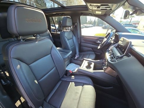 Used 2024 Chevrolet Tahoe High Country w/ Advanced Technology Package image 21