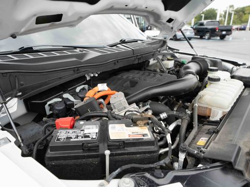 Used 2022 Ford F150 Platinum w/ Equipment Group 701A High AWD/4WD image 30