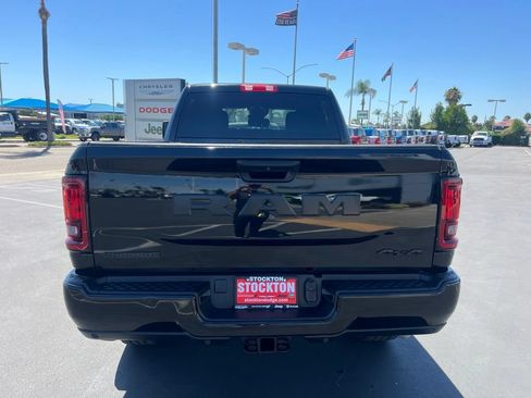 Used 2025 RAM 2500 Big Horn AWD/4WD image 19