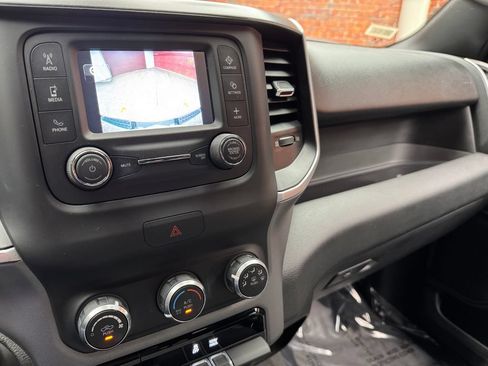 Used 2022 RAM 1500 Big Horn AWD/4WD image 19