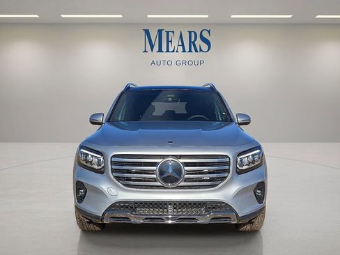 Used 2025 Mercedes-Benz GLB 250 image 9