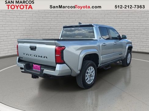 Used 2025 Toyota Tacoma SR5 AWD/4WD image 6