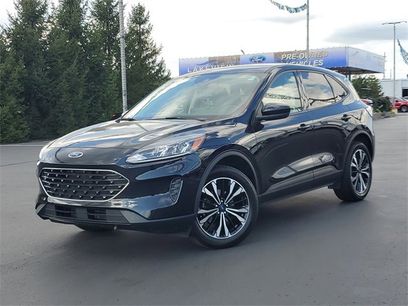 Certified 2022 Ford Escape SE w/ SE Sport Appearance Package