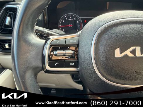 Used 2023 Kia Sorento S w/ Panoramic Sunroof Package AWD/4WD image 31