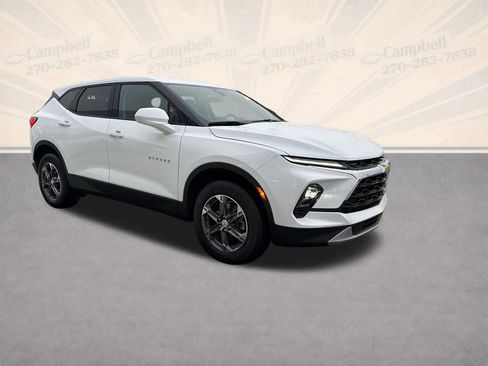 Used 2025 Chevrolet Blazer LT image 8