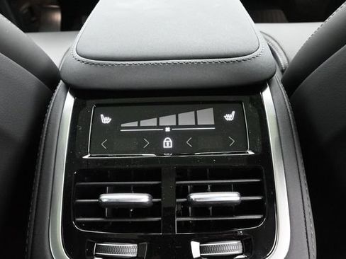 New 2026 Volvo XC90 B6 Ultra w/ Protection Package Premier AWD/4WD image 35