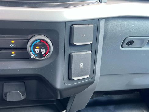 Used 2022 Ford F150 XLT w/ XTR Package image 21