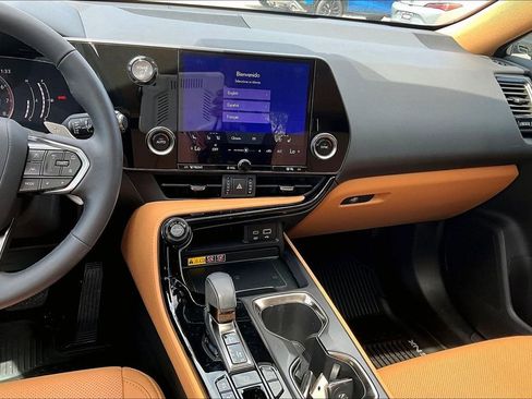 Used 2025 Lexus NX 350 AWD w/ Premium Package image 9