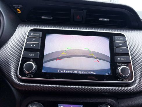Used 2019 Nissan Kicks SV w/ Exterior Package FWD image 6