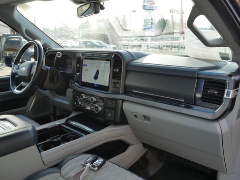 Certified 2024 Ford F350 Limited image 33