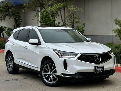 Used 2023 Acura RDX FWD w/ Technology Package image 2