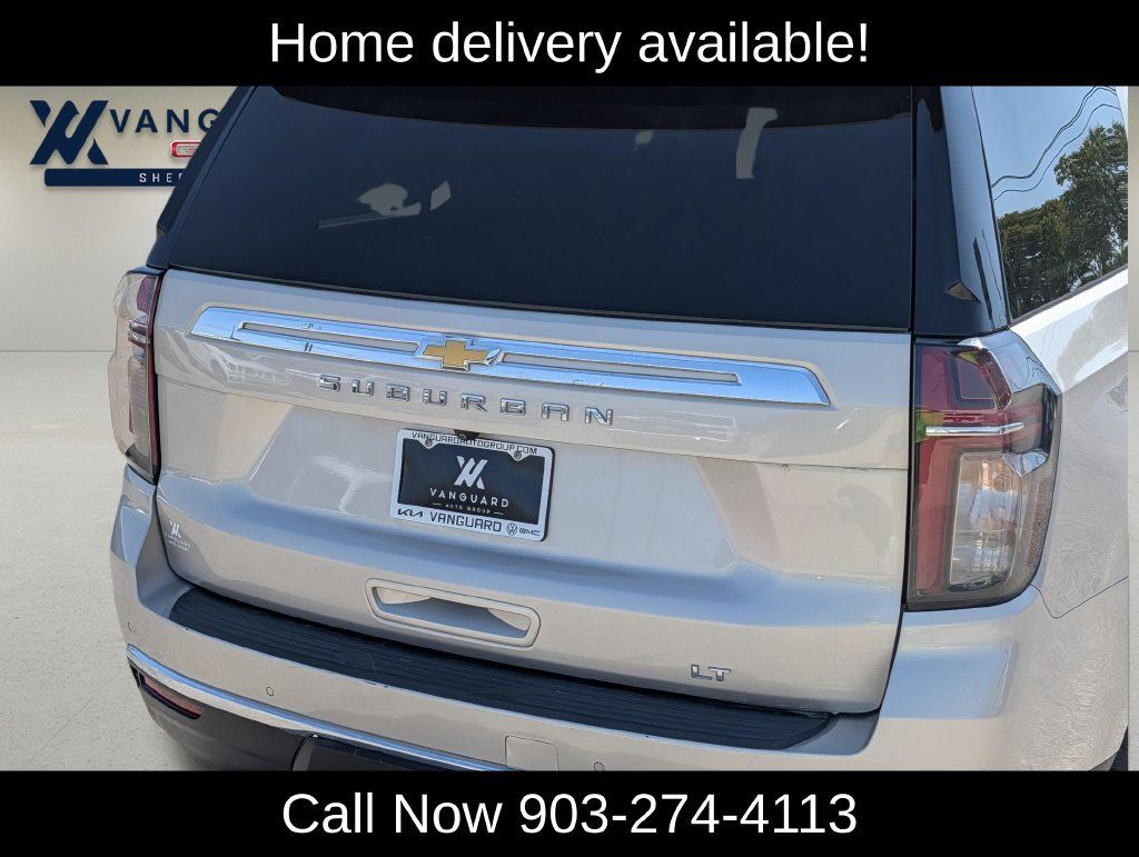 Used 2023 Chevrolet Suburban LT RWD image 10