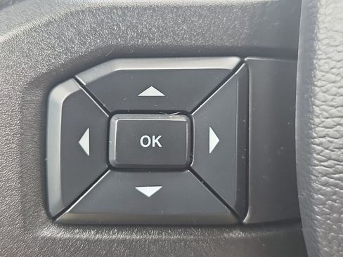 Used 2018 Ford F150 XLT w/ Equipment Group 302A Luxury AWD/4WD image 24
