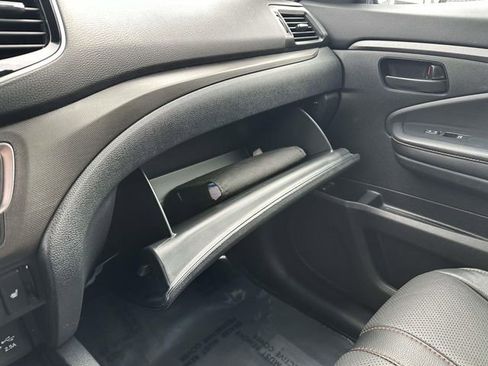 Used 2022 Honda Passport TrailSport image 18