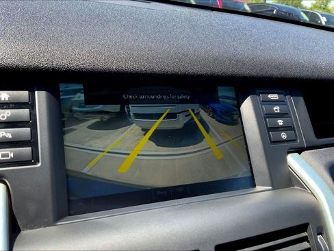 Used 2016 Land Rover Discovery Sport HSE image 27