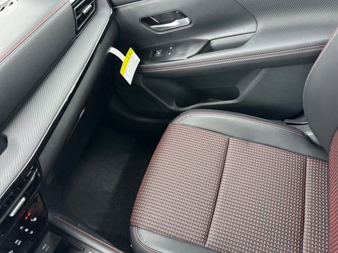 New 2026 Nissan Kicks SR w/ Cold Weather Package image 26