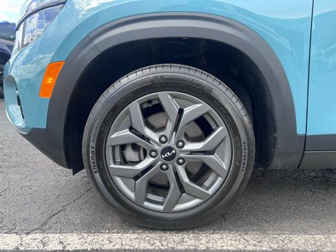 Used 2024 Kia Seltos S AWD/4WD image 19