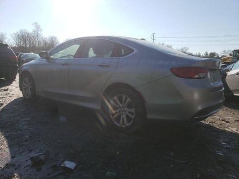 Used 2015 Chrysler 200 Limited w/ Convenience Group FWD image 4