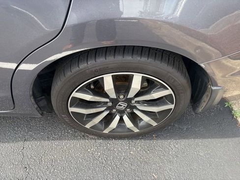 Used 2015 Honda Civic EX-L image 4