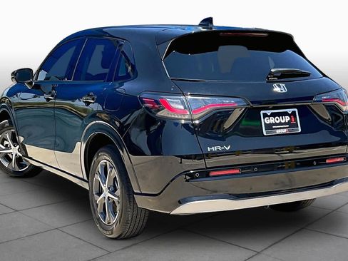 Used 2025 Honda HR-V EX-L image 11