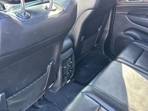 Certified 2019 Jeep Grand Cherokee Limited image 29