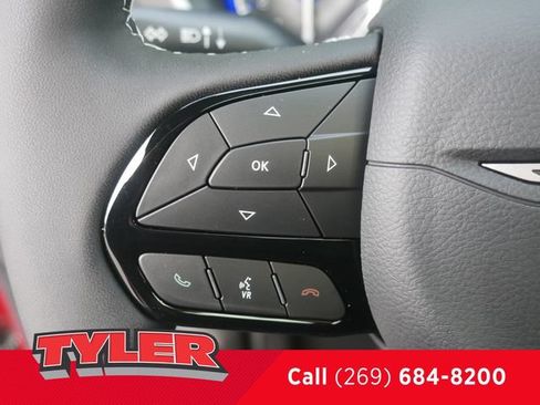 New 2027 Chrysler Pacifica Limited FWD image 27
