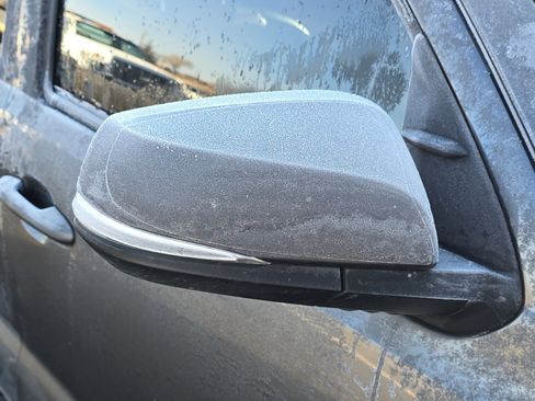 Used 2018 Toyota Tacoma TRD Off-Road image 6