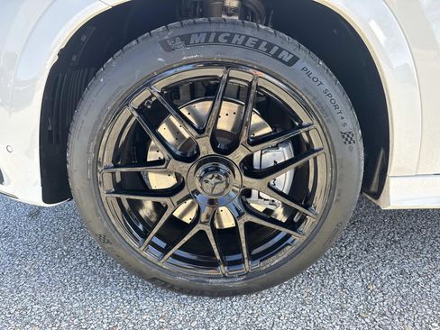 Used 2025 Mercedes-Benz GLE 53 AMG 4MATIC Coupe image 10