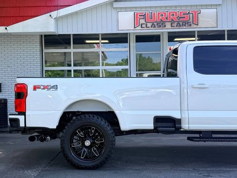 Used 2024 Ford F350 Lariat w/ Lariat Ultimate Package AWD/4WD image 11