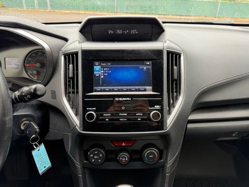 Used 2018 Subaru Crosstrek 2.0i Premium w/ Popular Package #3 AWD/4WD image 21