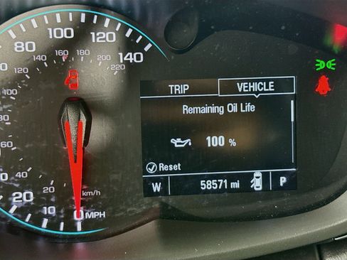 Used 2022 Chevrolet Trax LT w/ Driver Confidence Package AWD/4WD image 13