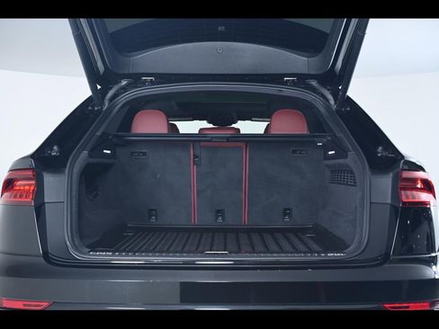 Used 2022 Audi SQ8 Prestige image 29