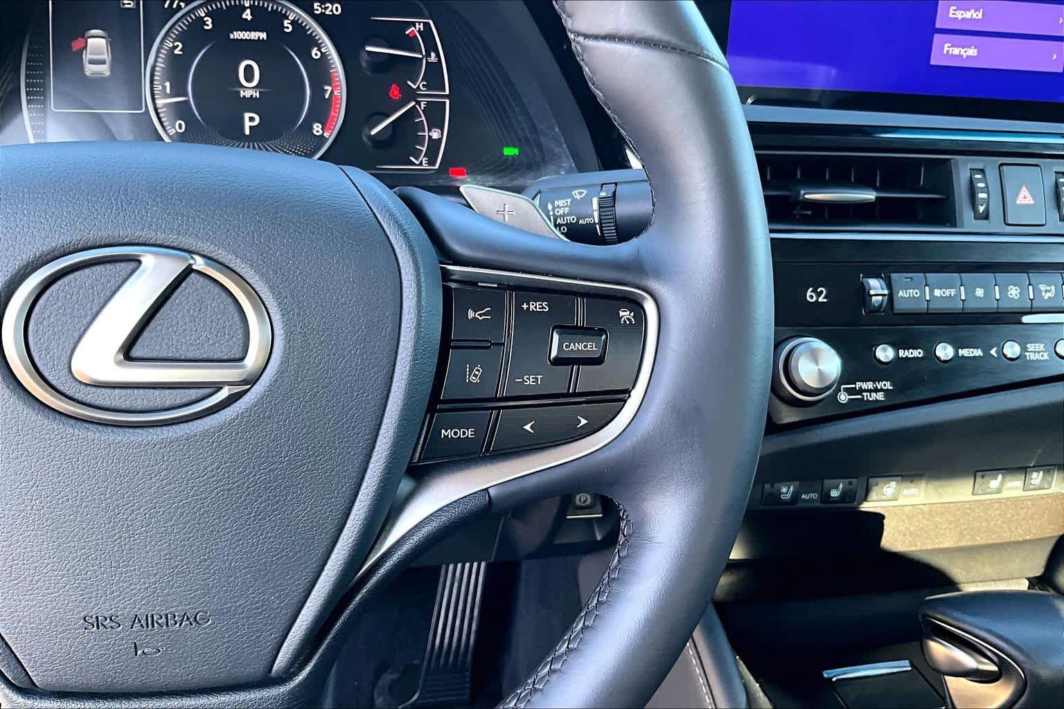 Used 2024 Lexus ES 350 w/ Premium Package FWD image 23