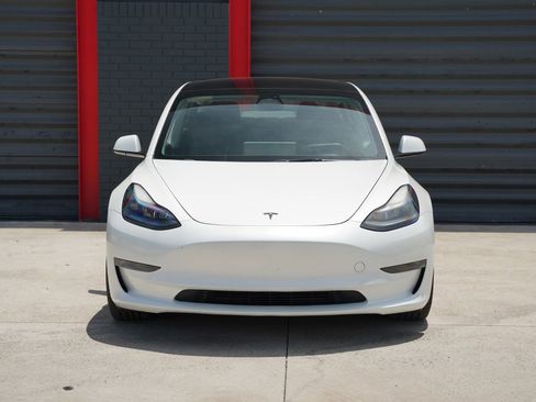 Used 2023 Tesla Model 3 Performance AWD/4WD image 7