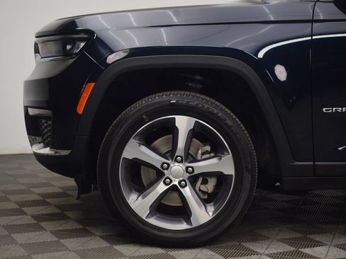 Used 2024 Jeep Grand Cherokee L Limited w/ Trailer Tow Package AWD/4WD image 45