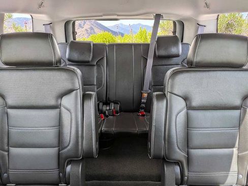 Used 2017 GMC Yukon Denali AWD/4WD image 19